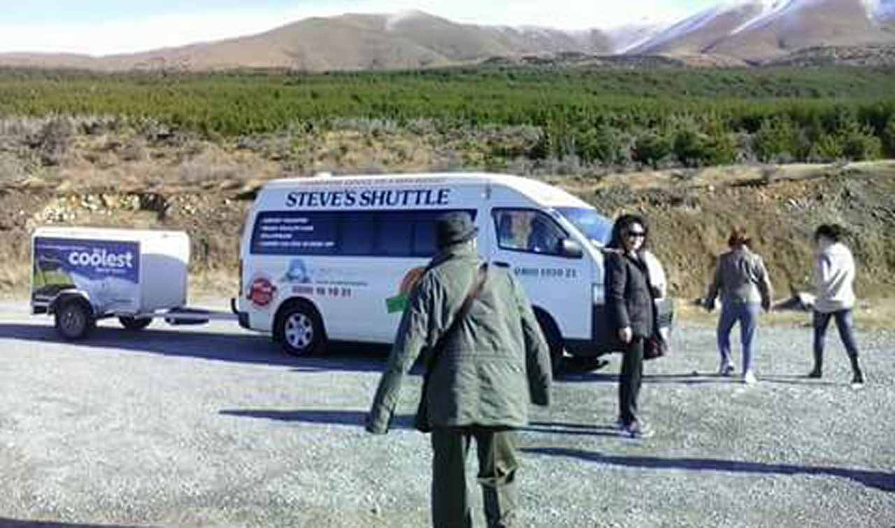 Steve Shuttle Charter Photo